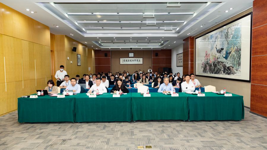 學(xué)習(xí)貫徹二十大精神丨亨通組織開(kāi)展創(chuàng)新融入式黨建實(shí)務(wù)培訓(xùn)(圖1)